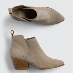 Dolce Vita Daylon Suede Bootie
